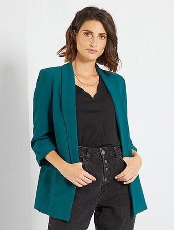Casaco tipo blazer com gola direita