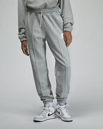 Nike Jordan essentials promoção