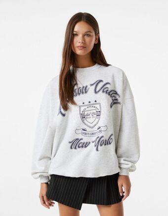 Bershka Sweatshirt de manga comprida com estampado varsity promoção