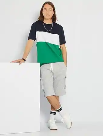 Kiabi Bermudas em moletão com bolsos cargo promoção