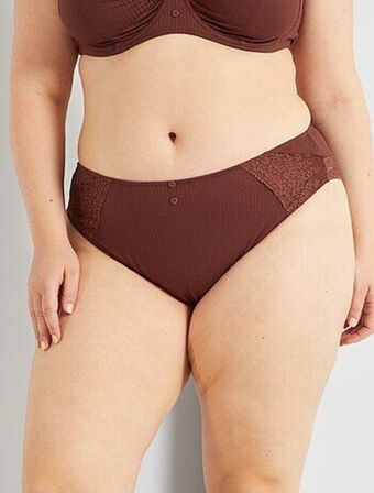 Cuecas para mulher com nervuras e renda