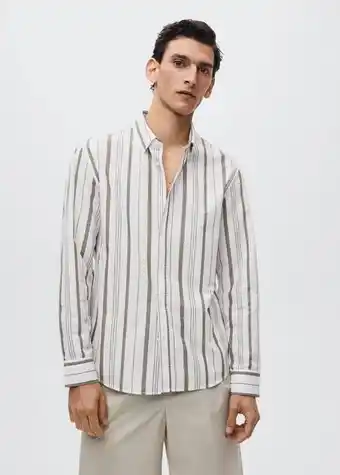 Camisa de anarruga às riscas