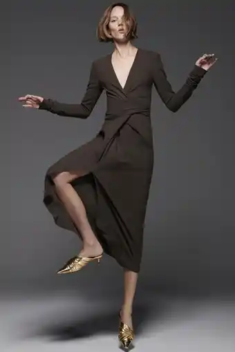 ZARA Vestido drapeado com lã promoção