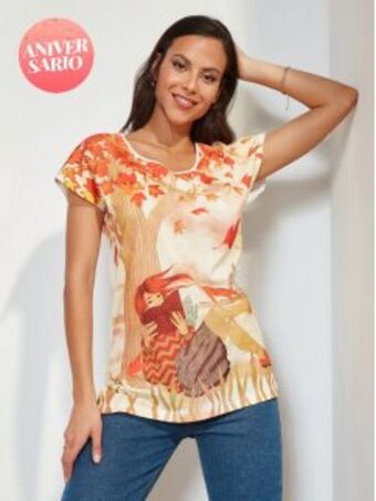 T-shirt manga curta estampado à frente
