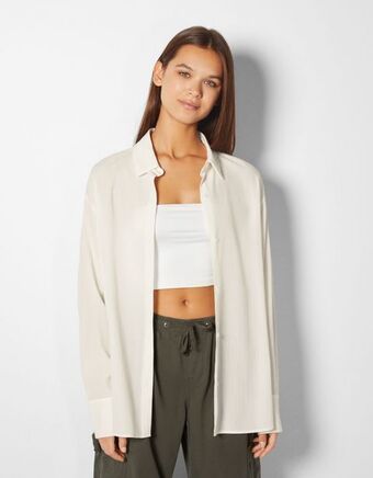 Bershka Camisa manga comprida crepe efeito enrugado promoção