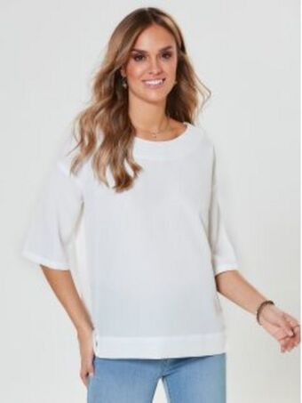 Venca Blusa decote à barco com rachas laterais promoção