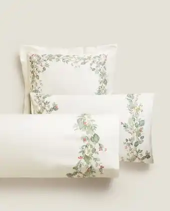 ZARA HOME Fronha de almofada estampado de azevinho promoção