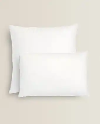 ZARA HOME Almofada de penas promoção