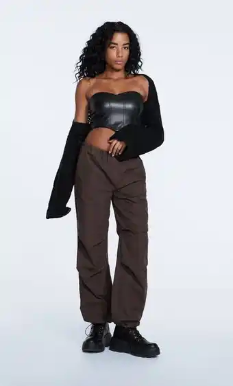 Stradivarius Corpete com efeito de pele promoção