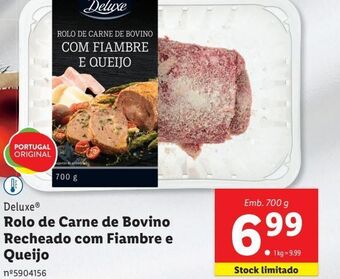 Rolo de carne de bovino recheado com fiambre e queijo