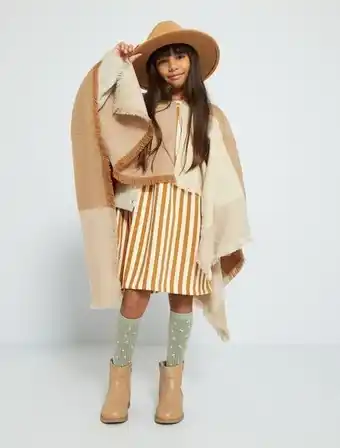 Kiabi Poncho aos quadrados promoção