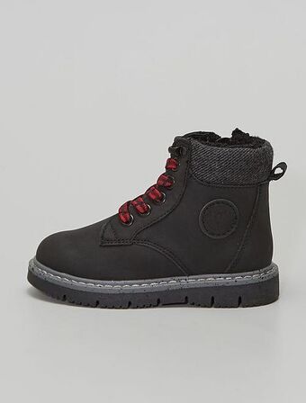 Botas estilo montanha