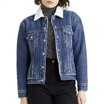 Sportino Levi's® blus�o ex-bf sherpa trucker raugh an promoção