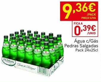 Água com gás pedras salgadas