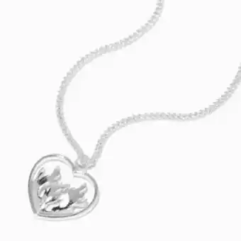 Claire's Silver flame heart pendant necklace promoção