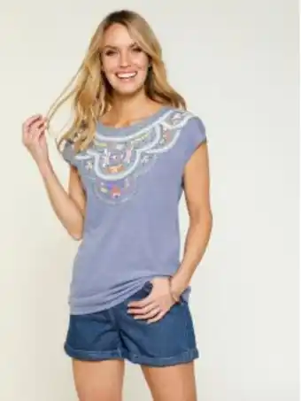 T-shirt manga curta estampado posicional