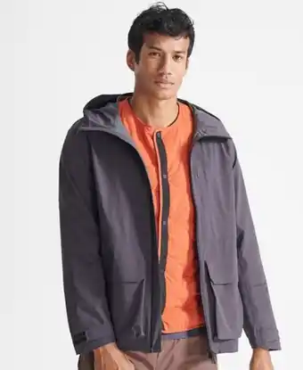 Superdry Train ultra weatherproof jacket promoção