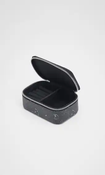 Stradivarius Caixa porta-joias com efeito pele místico promoção