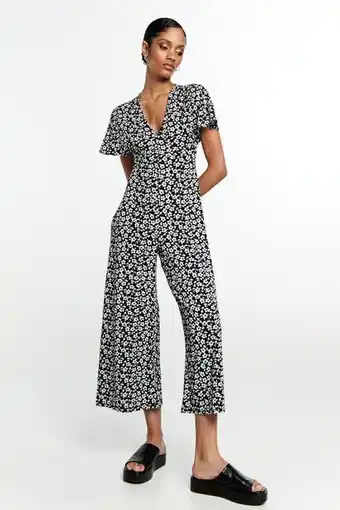 Jumpsuit with short leg length