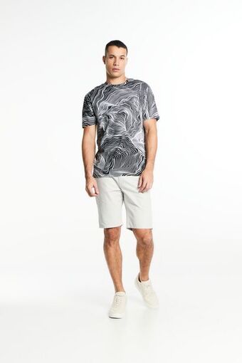 New Yorker T-shirt with round neck promoção