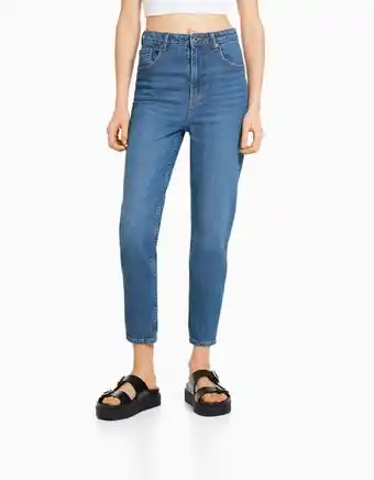 Jeans mom slim fit conforto