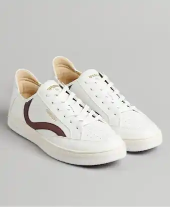 Vegan basket low top trainers