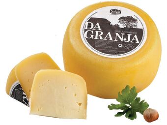 Auchan Queijo curado da granja de vaca kg promoção