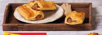 Folhado de Salsicha C/Queijo