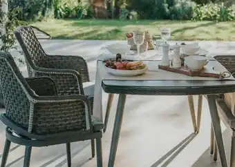 Gato Preto Conjunto de mesa e cadeiras promoção