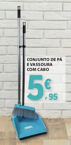 E.Leclerc Conjunto de pá evassoura com cabo promoção