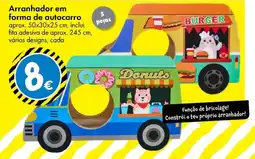 TEDi Arranhador em forma de autocarro promoção