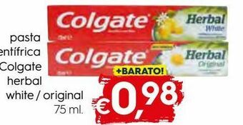 Pasta de dentes colgate