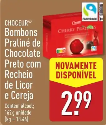 Choceur bombons praliné de chocolate preto com recheio de licor e cereja