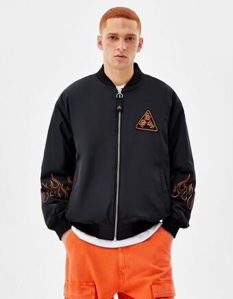 Bershka Blusão bomber acolchoado promoção