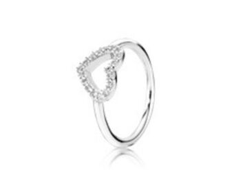 Pandora Silver ring with cubic zirconia promoção