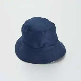 Chapéu em algodão liso
