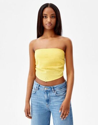 Bershka Top com bordado suíço promoção