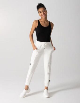 Takko Femei pantaloni sport - aplicatie brodata Ofertă
