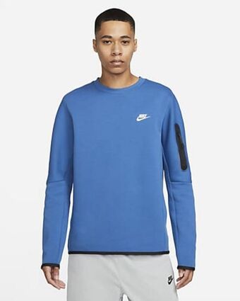 Nike sportswear tech fleece