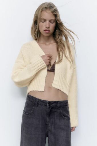Zara Jachetă cropped din tricot Ofertă