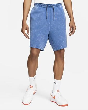 Nike sportswear tech fleece