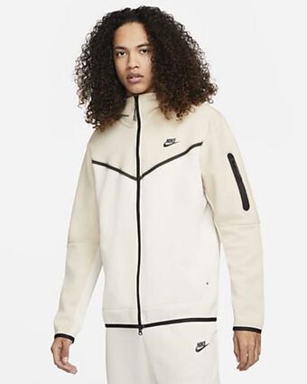 Nike Nike sportswear tech fleece Ofertă
