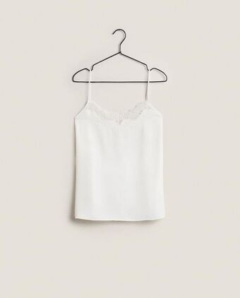 Top din satin cu dantelă
