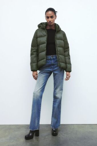 Zara Geacă matlasată water repellent Ofertă