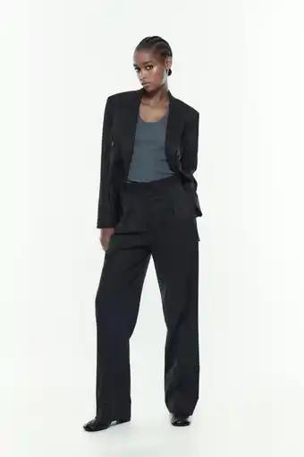 Zara Pantaloni în stil masculin cu dungi fine Ofertă
