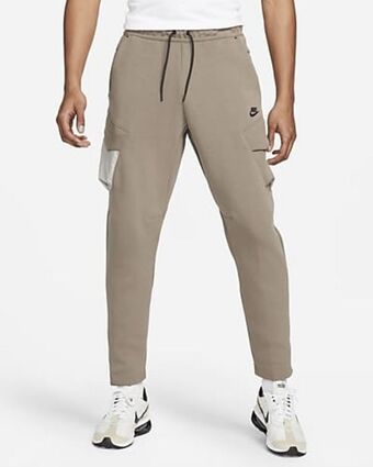 Nike Nike sportswear tech fleece Ofertă