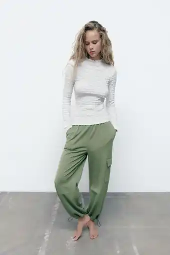 Pantaloni cargo cu fronseuri
