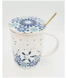 Favi Cana ceramica cu lingurita si capac, gaudi, 350 ml blue Ofertă