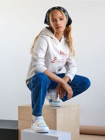 Sinsay Hanorac oversized Ofertă