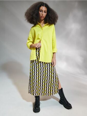 Sinsay Cămașă oversized Ofertă